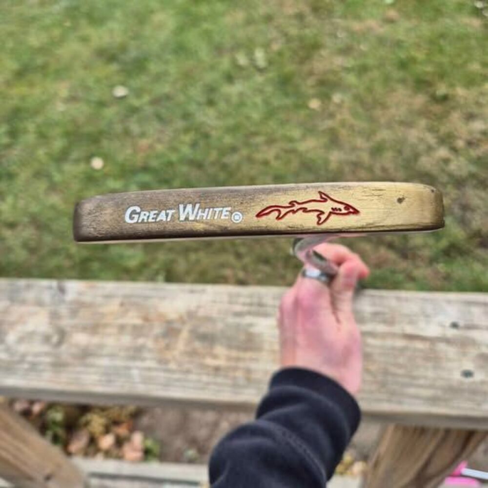 Great White Tiger Shark Blade Putter B-3300 RH/LH - 35"